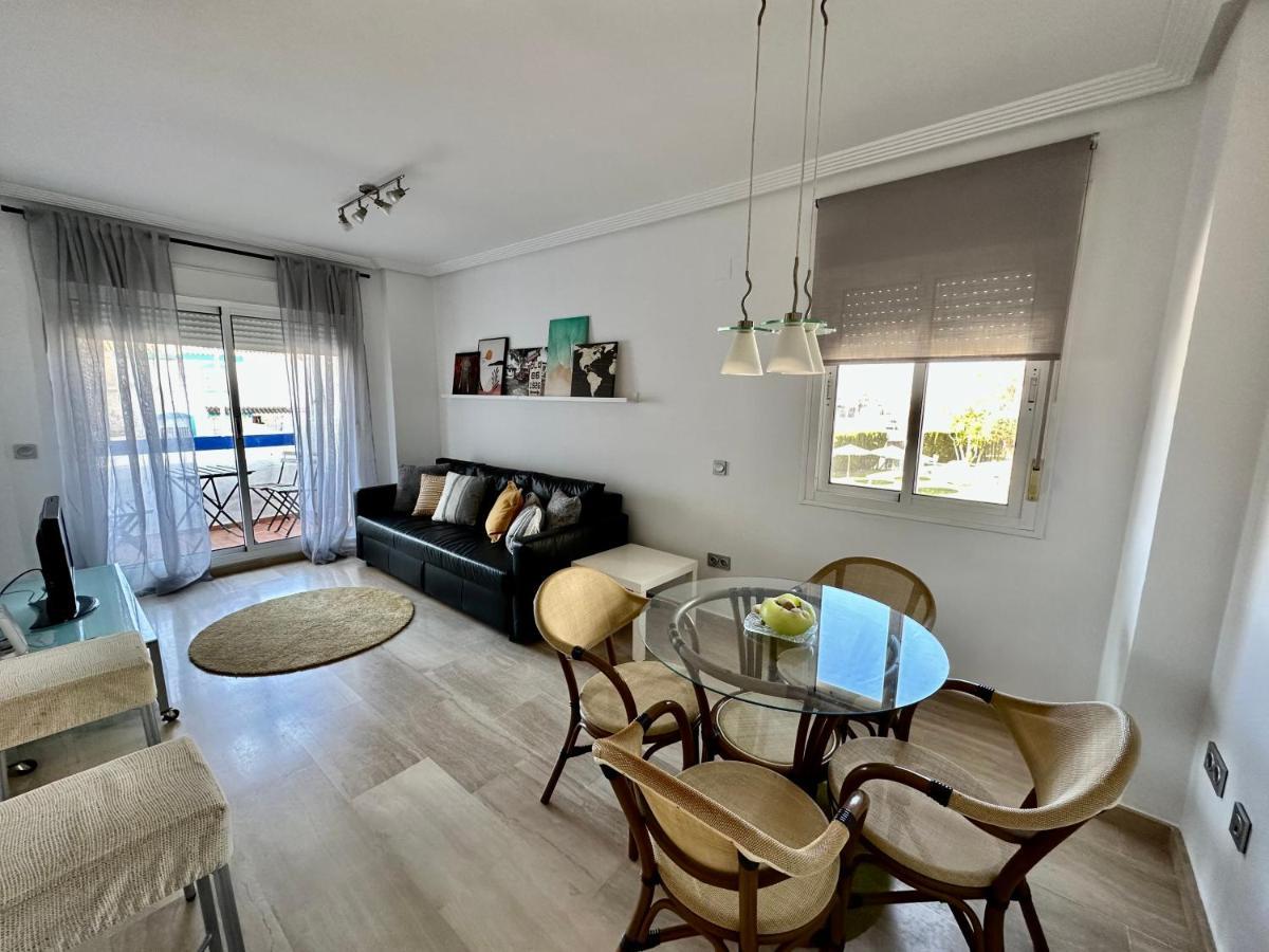 Eslora Candor Apartment By Cadiz4Rentals Rota Luaran gambar